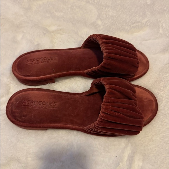 AEROSOLES Women's Velvet Slippers - Rust - Picture 2 of 4